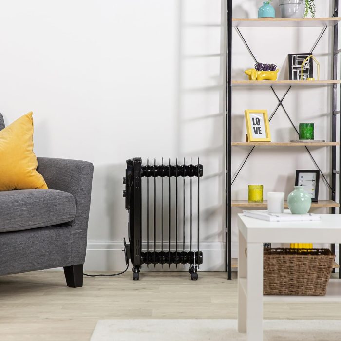 Zanussi 2000W/2KW Oil Filled Radiator, 9 Fin Portable Electric Heater – Black, Adjustable Thermostat with 3 Heat Settings, Safety Cut-off, 20 m sq Room Size, ZOFR5003B, 2 Year Guarantee, Made in ITALY.